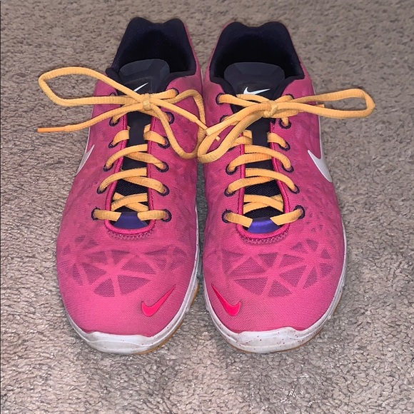 Nike Running Shoes - Picture 2 of 4